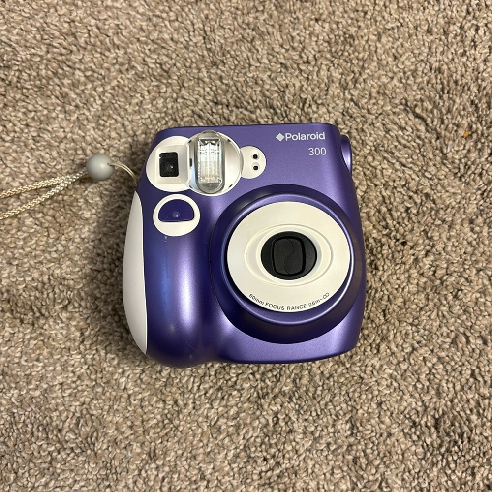 Polaroid instant camera